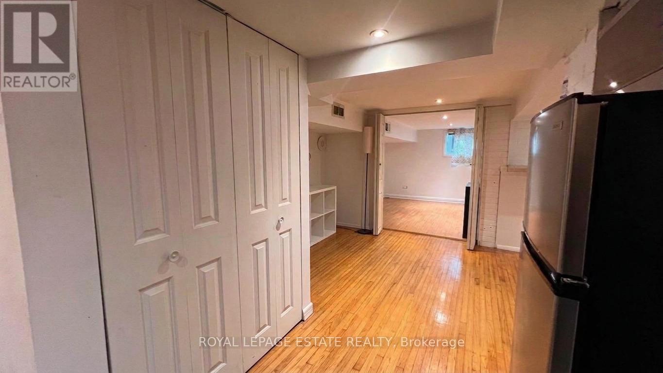 372 Victoria Park Avenue Property Photo 8