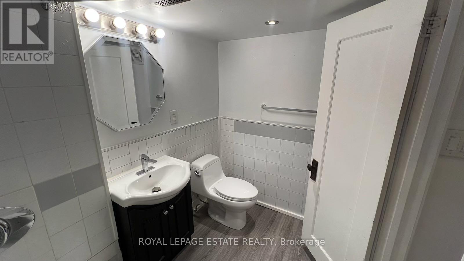 372 Victoria Park Avenue Property Photo 19