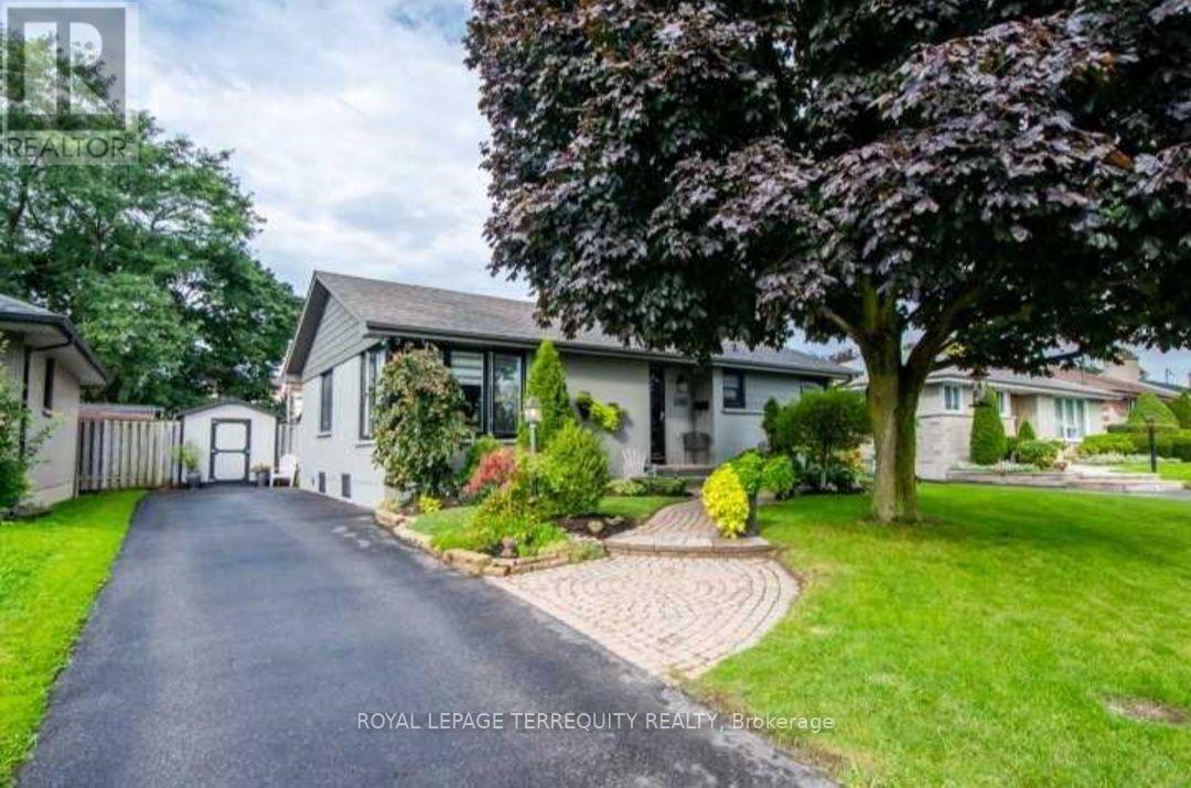 584 Rosmere Street Property Photo 1