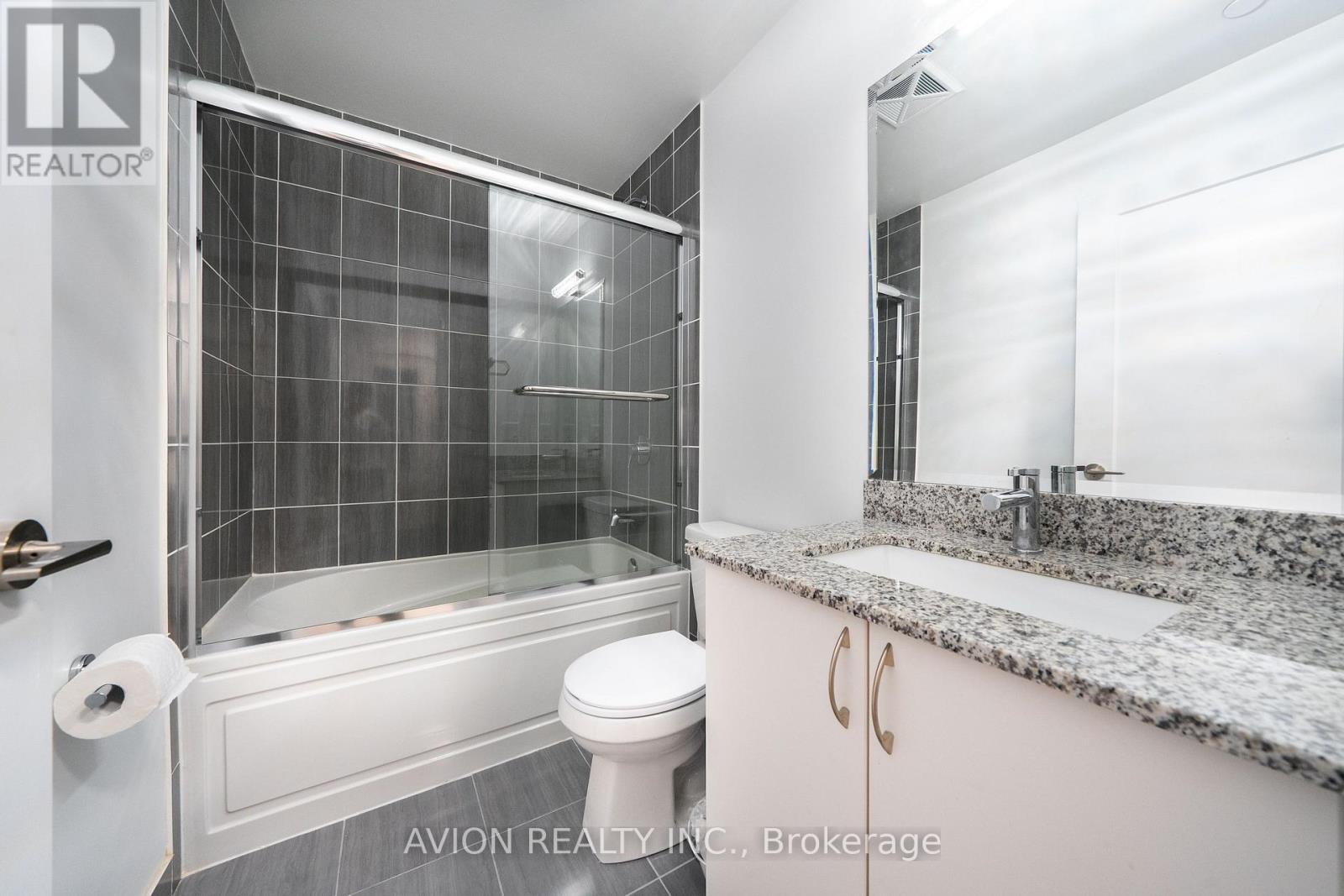 212 - 3220 Sheppard Avenue E Property Photo 15