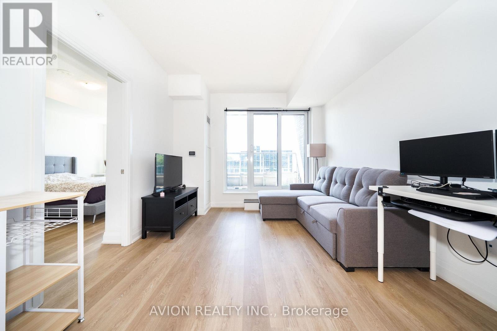 212 - 3220 Sheppard Avenue E Property Photo 16