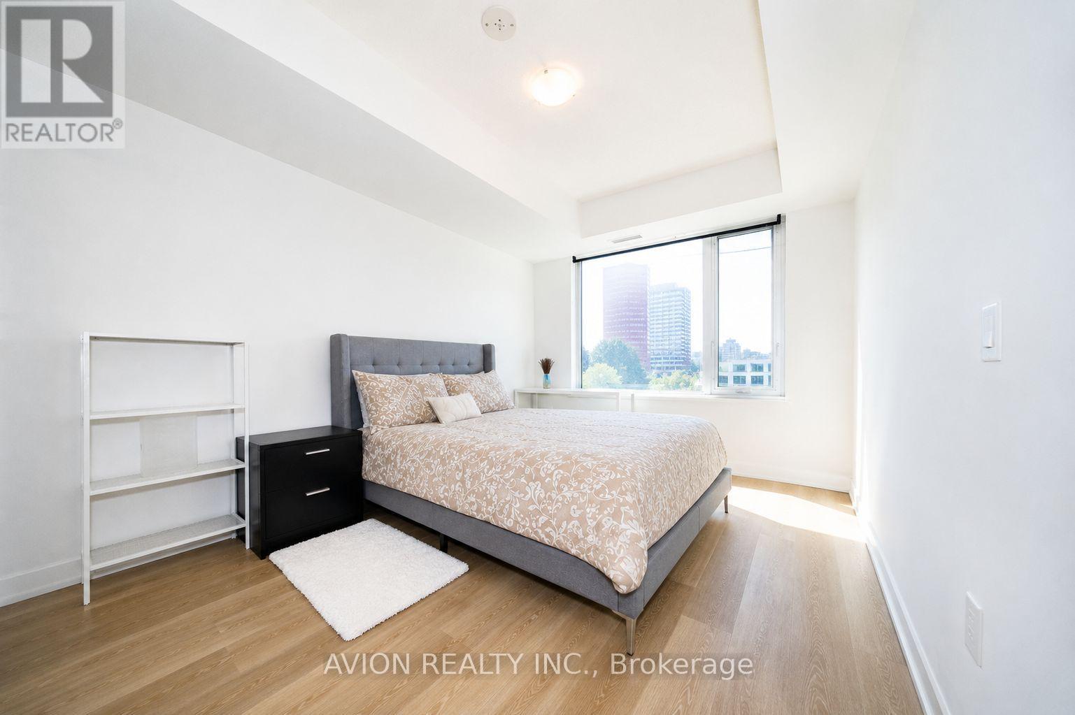 212 - 3220 Sheppard Avenue E Property Photo 18