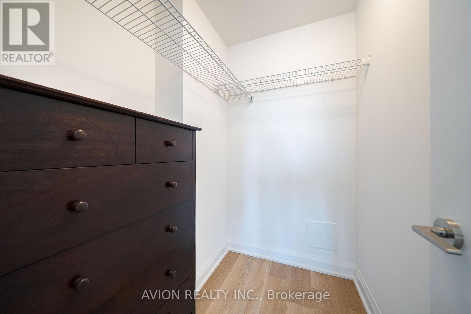 212 - 3220 Sheppard Avenue E Property Photo 20