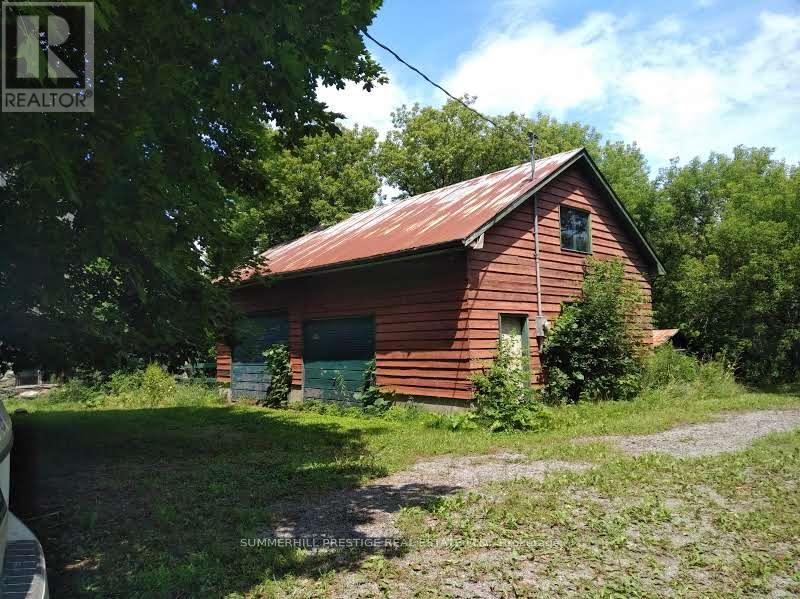 2405 Audley Road N Property Photo 6
