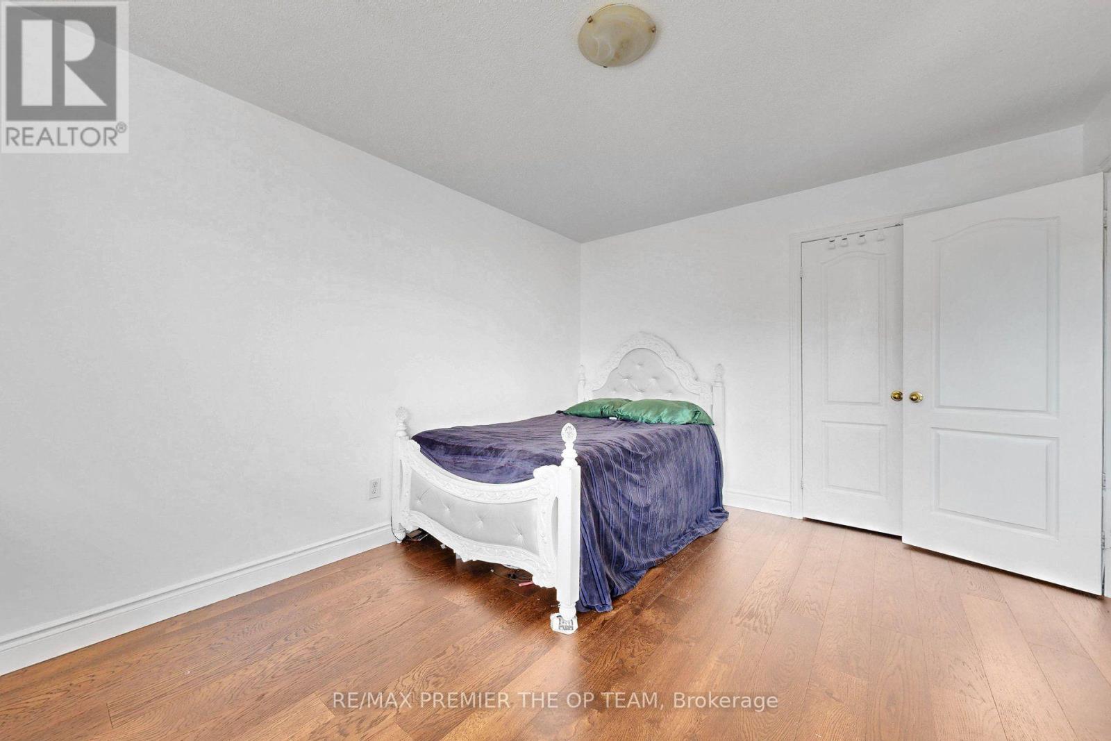 59 Chatterson Street Property Photo 33