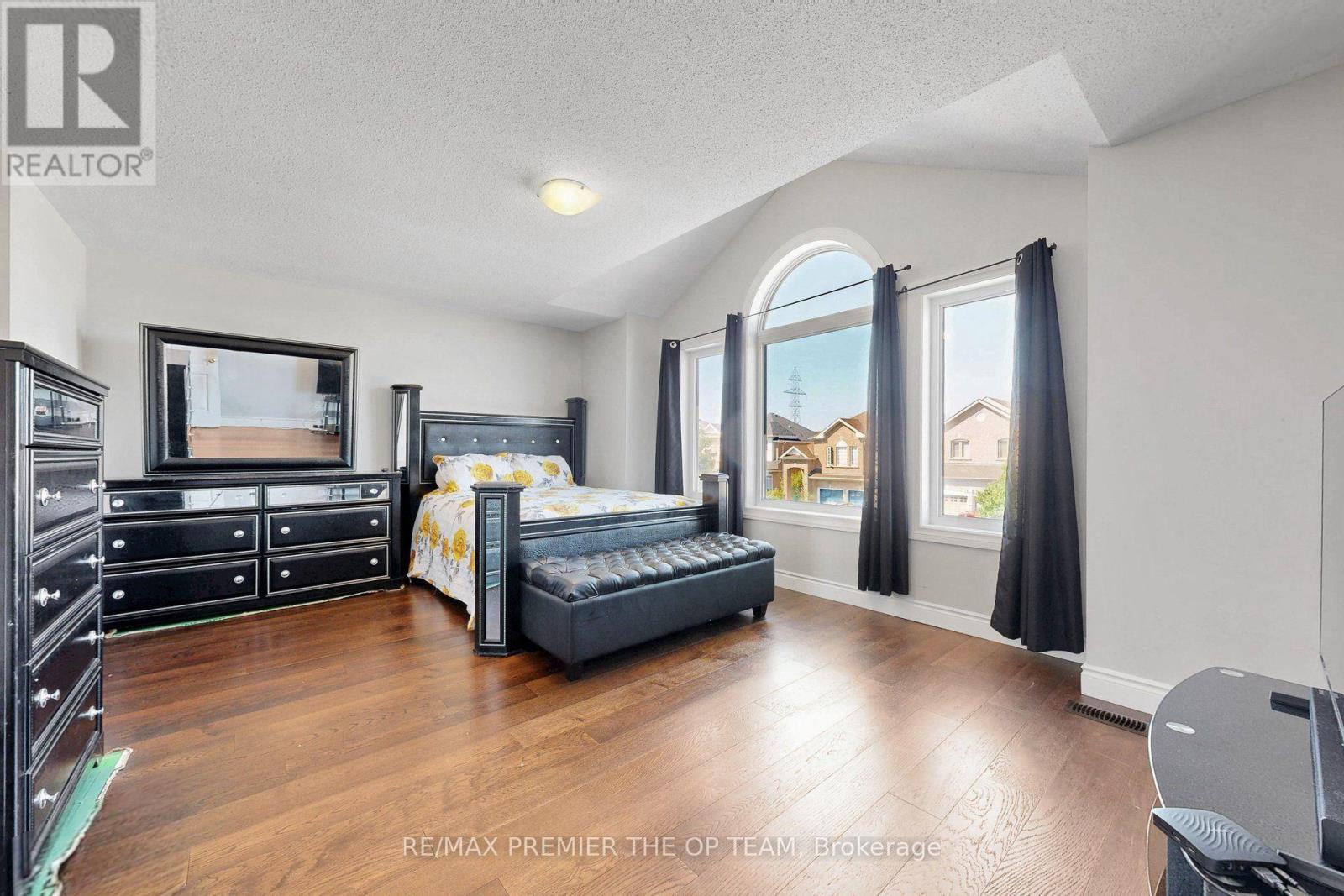 59 Chatterson Street Property Photo 35