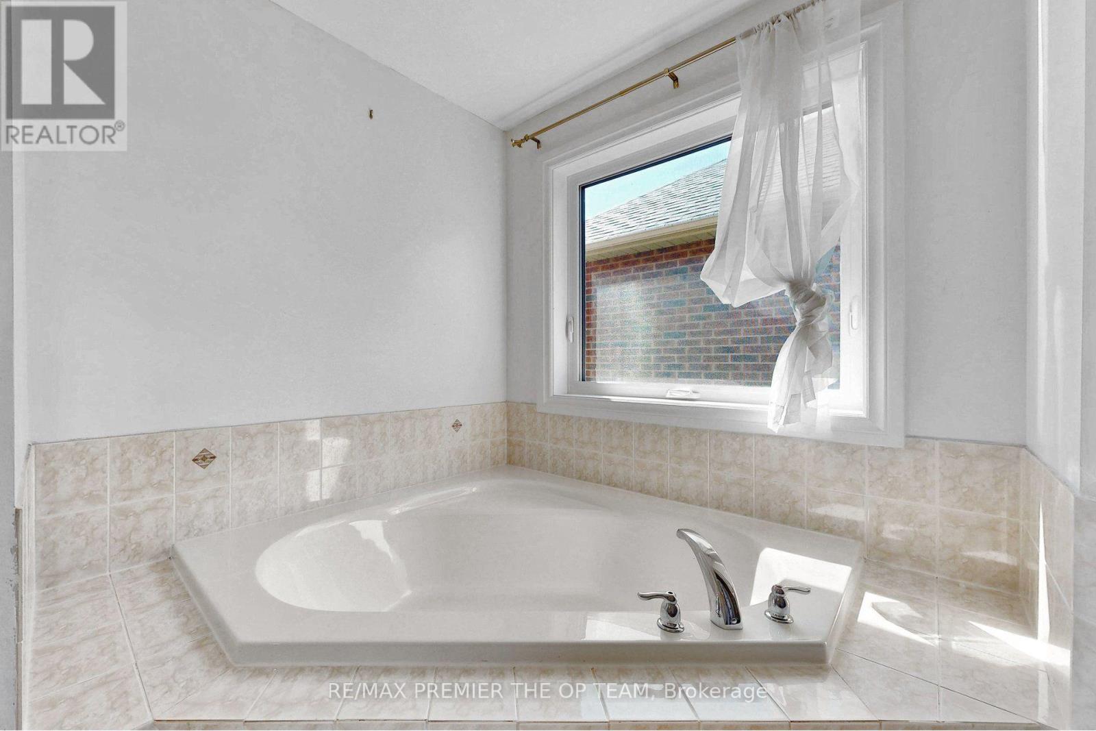 59 Chatterson Street Property Photo 41