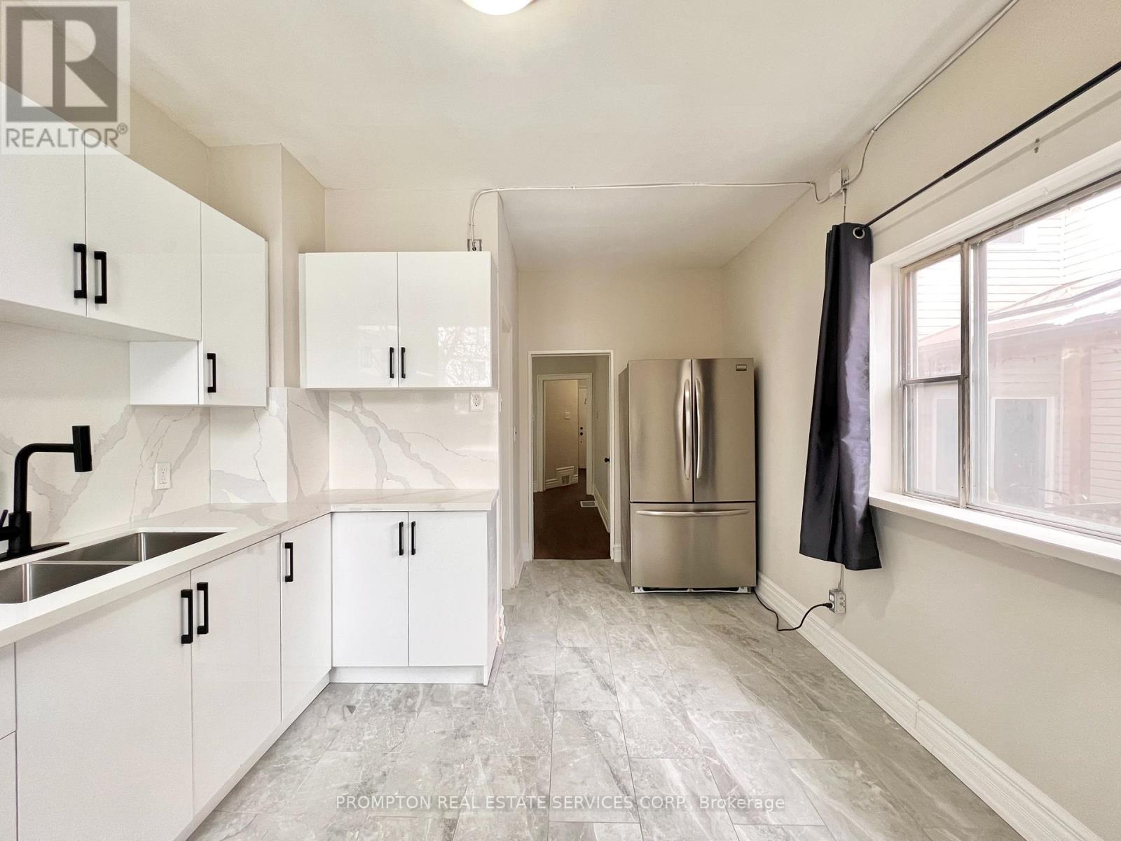 17 Winnifred Avenue Property Photo 21