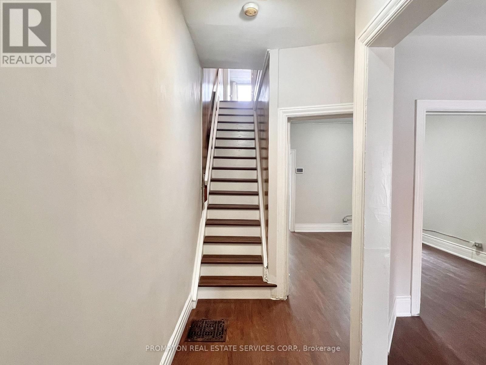 17 Winnifred Avenue Property Photo 24