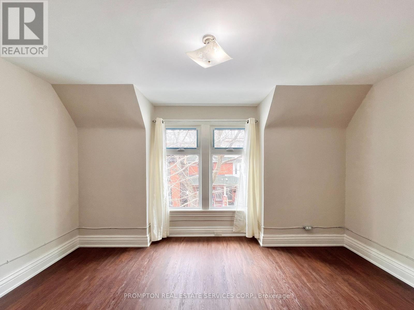 17 Winnifred Avenue Property Photo 26