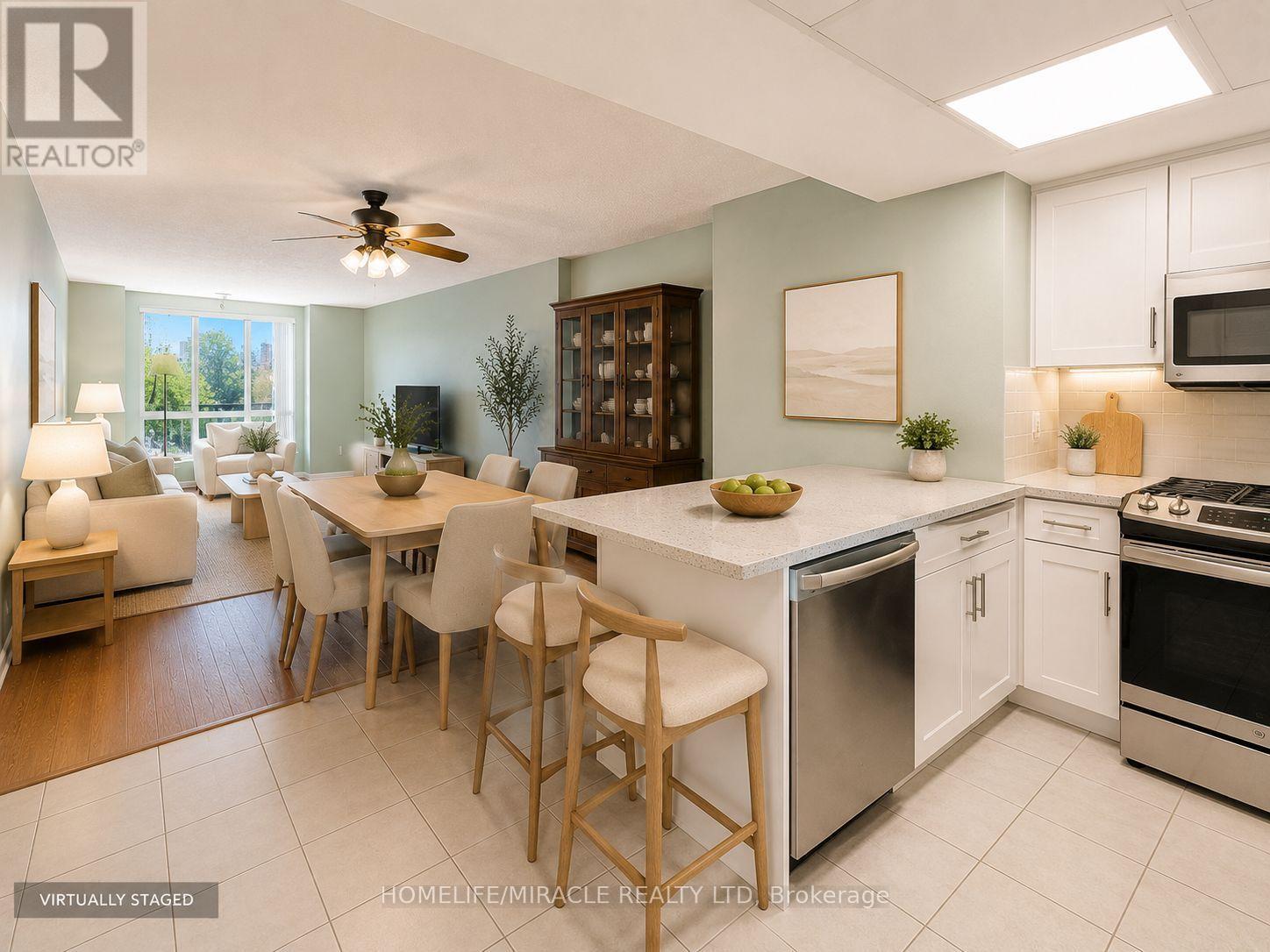 810 - 8 SILVER BELL GROVE