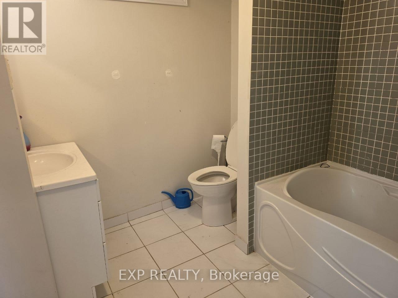 Bsmt - 134 Sandown Avenue Property Photo 11