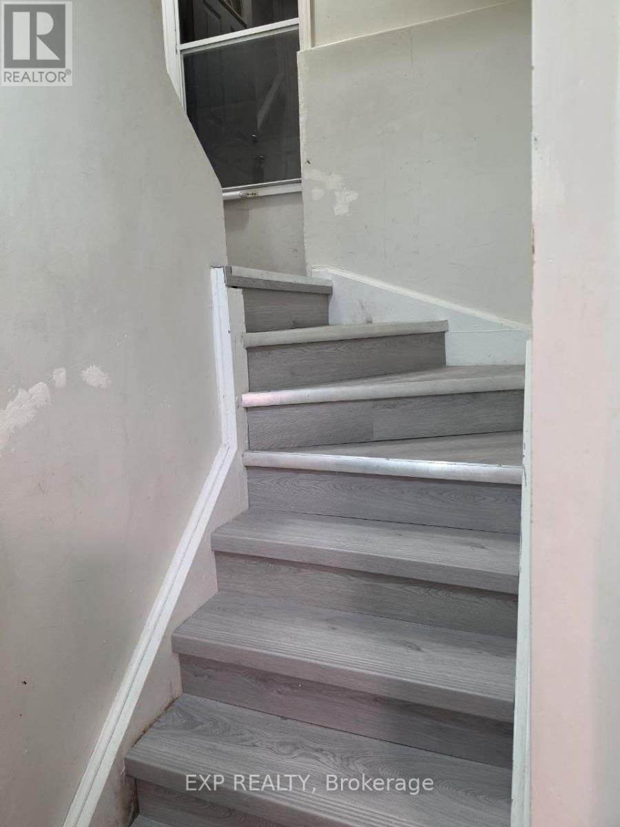 Bsmt - 134 Sandown Avenue Property Photo 19