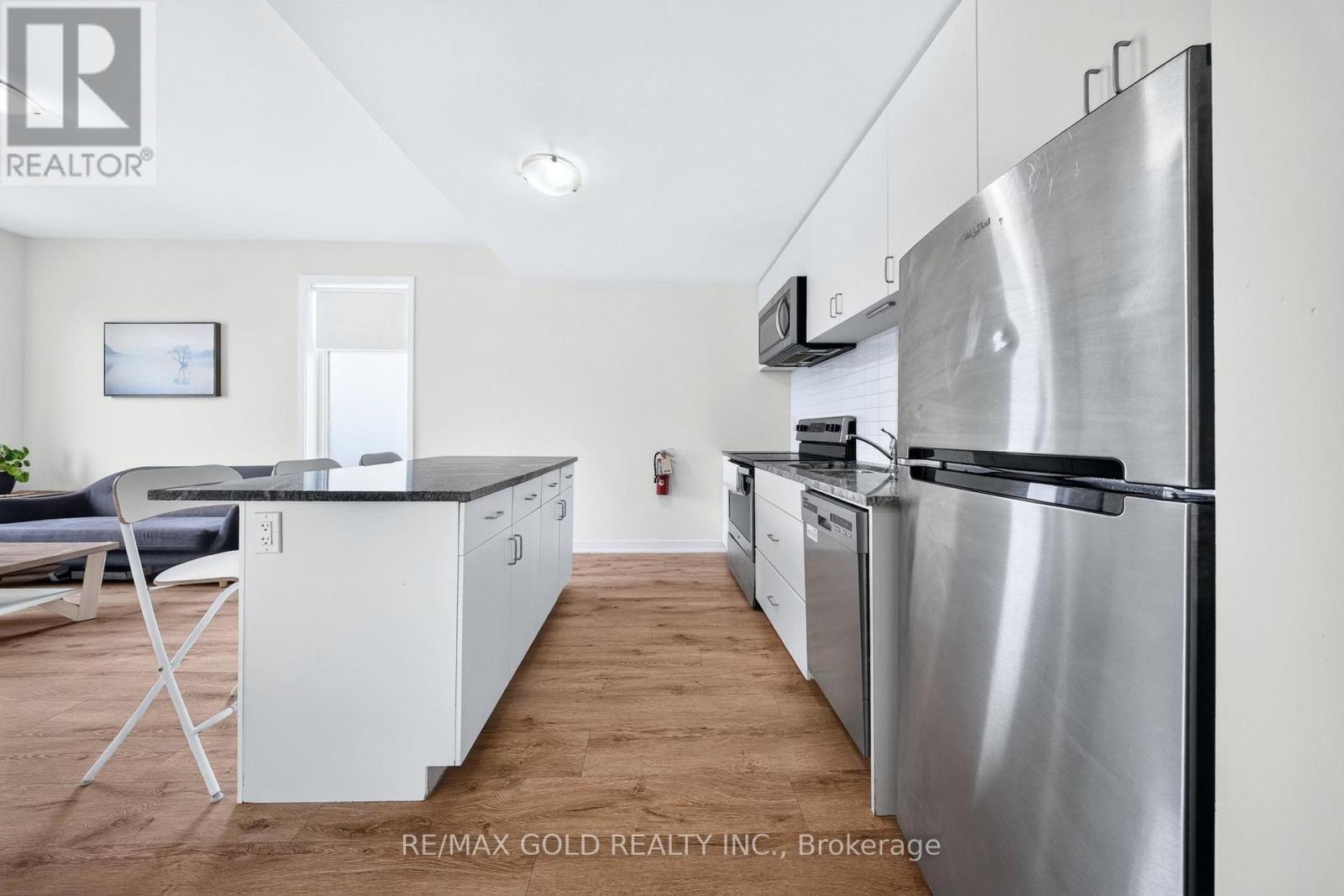 106 - 1780 Simcoe Street N Property Photo 4