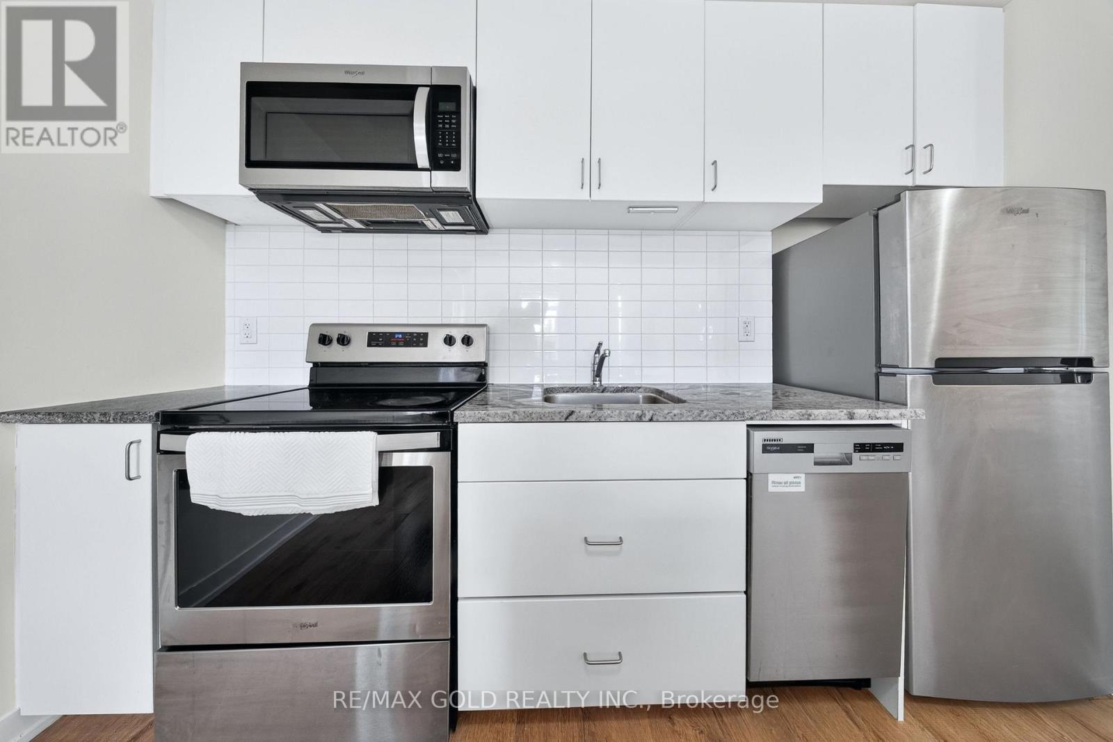 106 - 1780 Simcoe Street N Property Photo 8