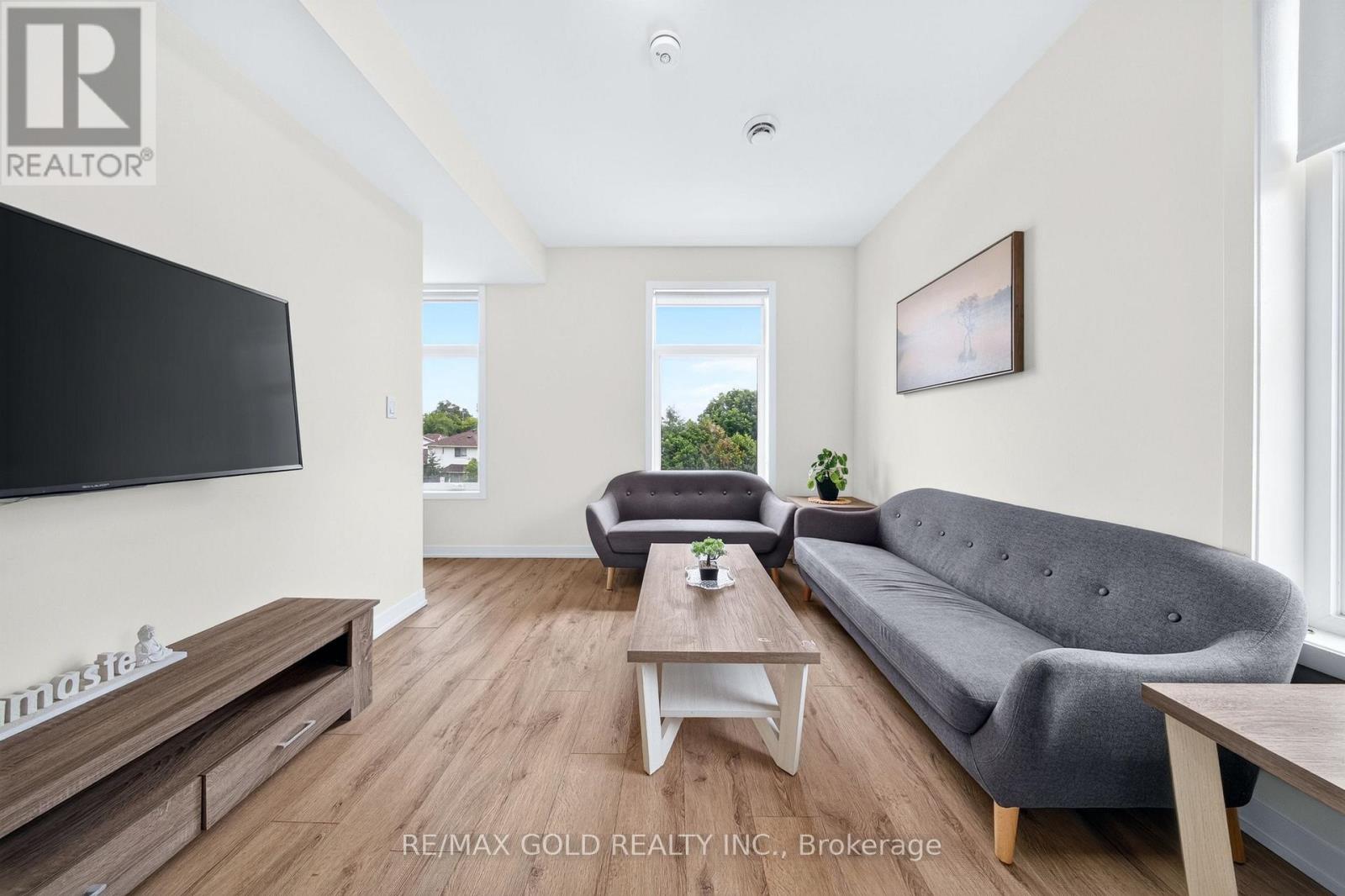 106 - 1780 Simcoe Street N Property Photo 12