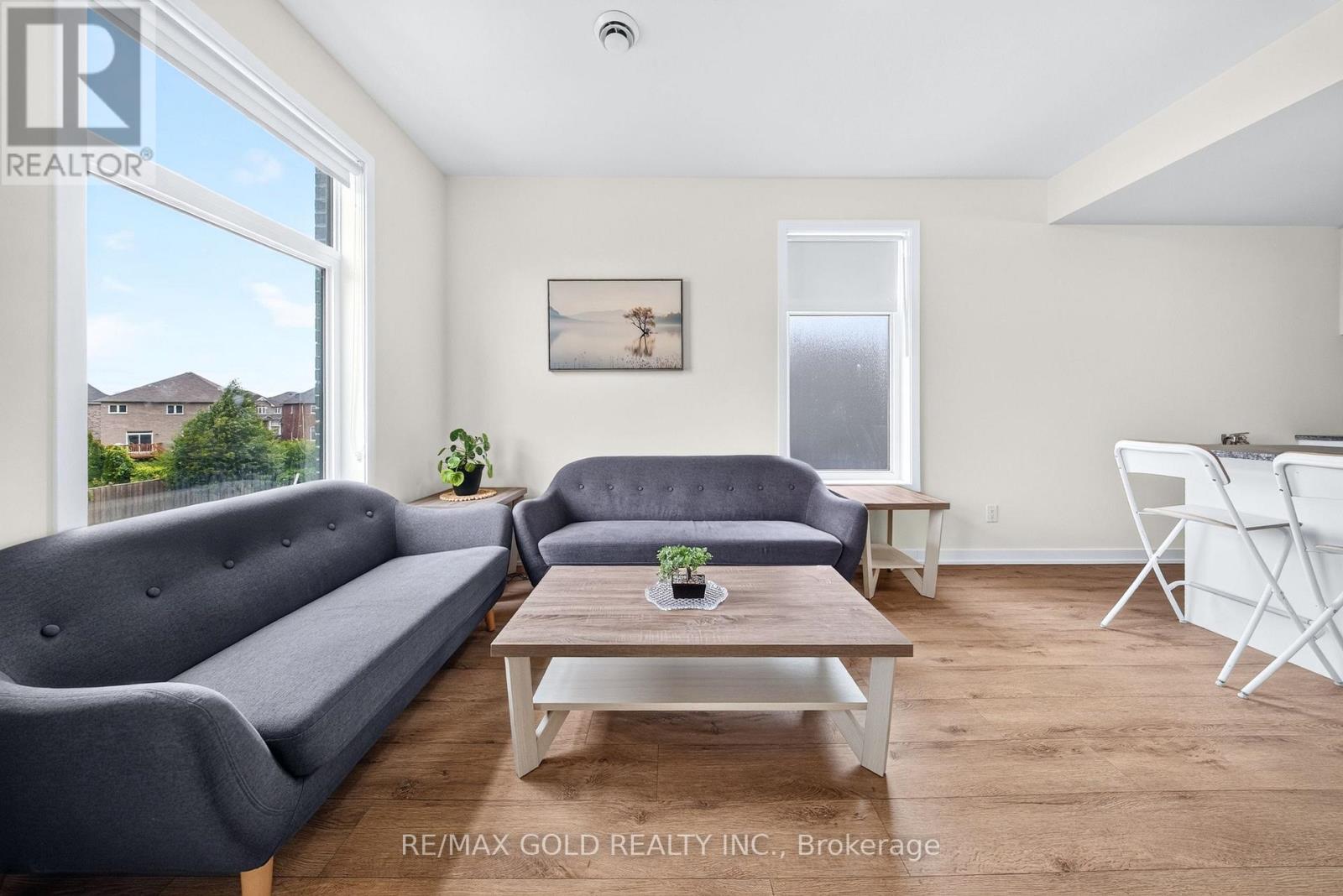 106 - 1780 Simcoe Street N Property Photo 14
