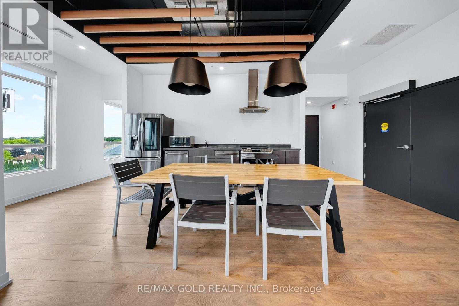 106 - 1780 Simcoe Street N Property Photo 41