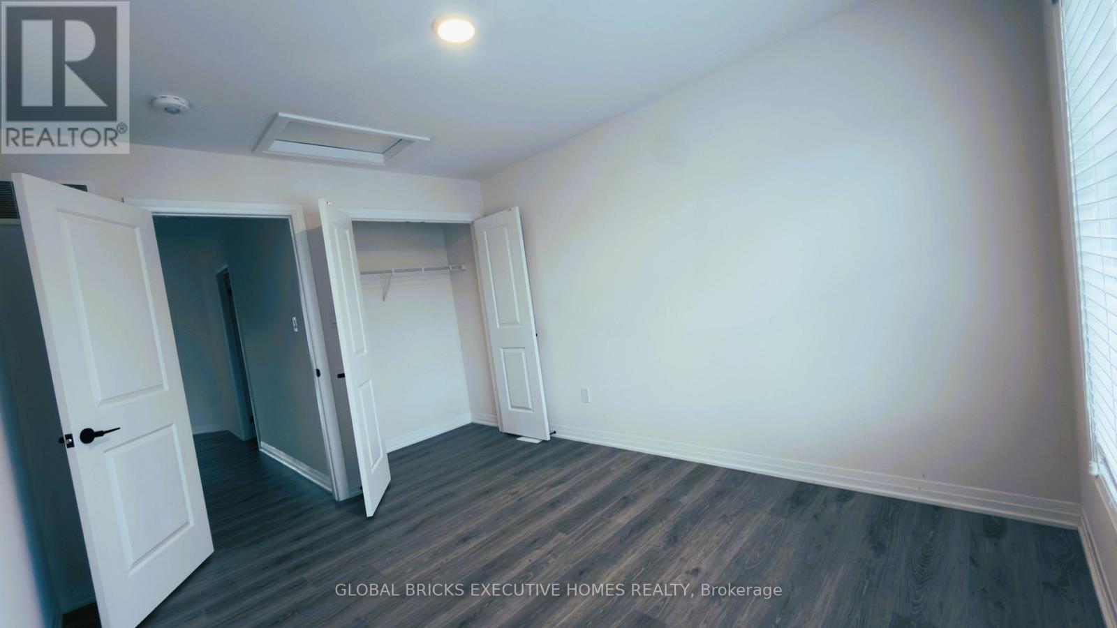 42 Ambereen Place E Property Photo 18