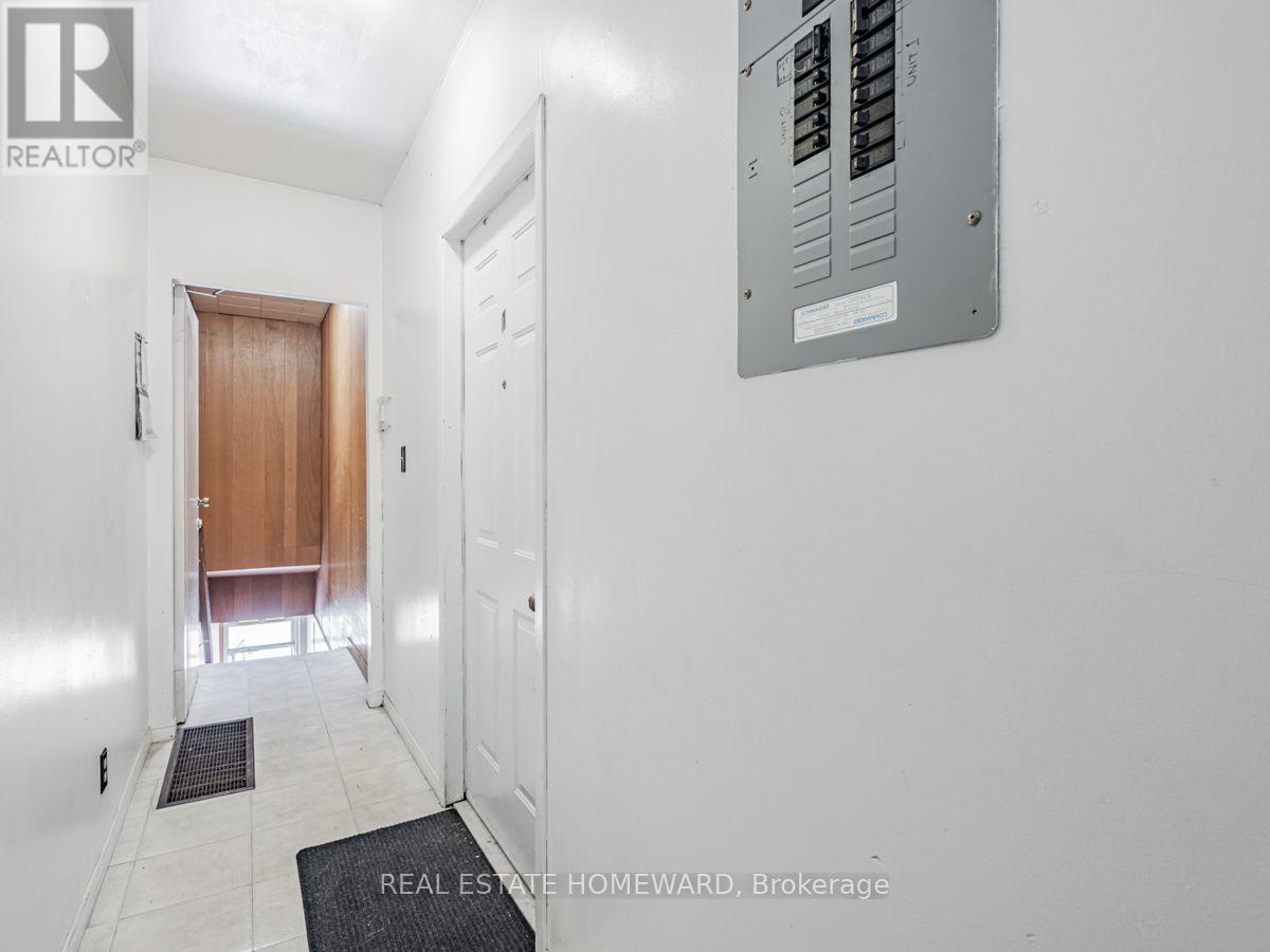 Apt #2 - 2438 Danforth Avenue Property Photo 2