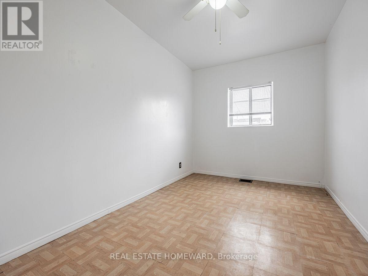 Apt #2 - 2438 Danforth Avenue Property Photo 4