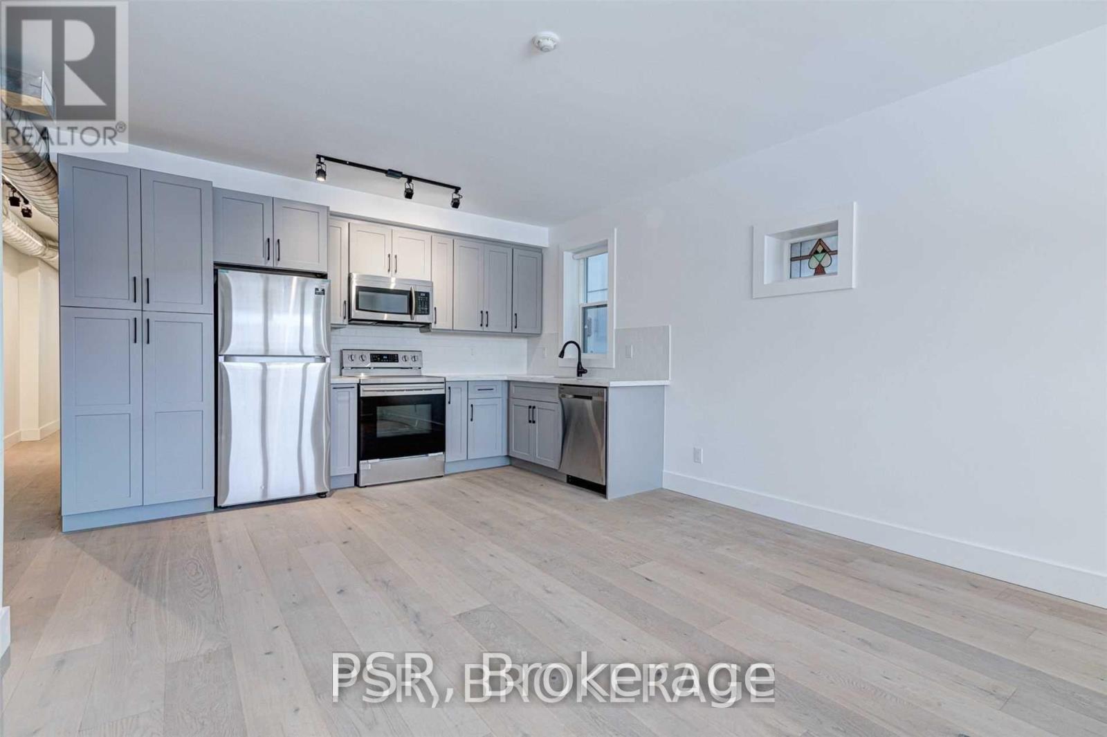 Main - 87 Hammersmith Avenue Property Photo 4