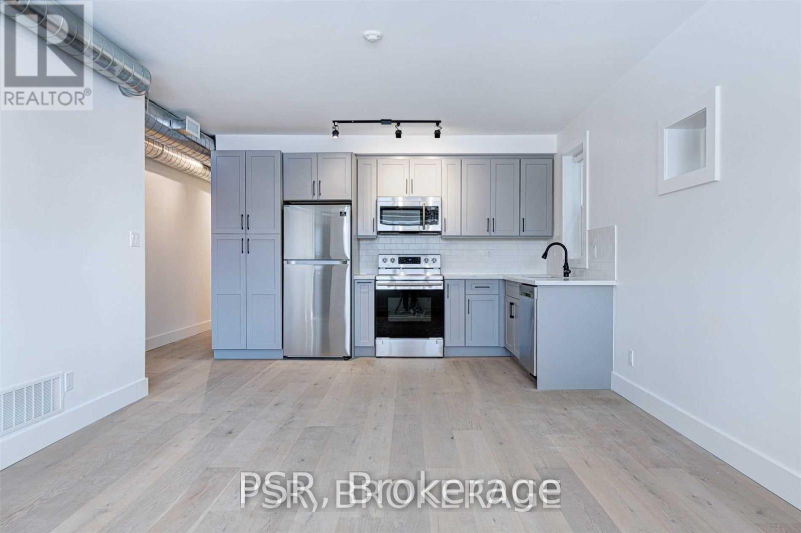 Main - 87 Hammersmith Avenue Property Photo 15