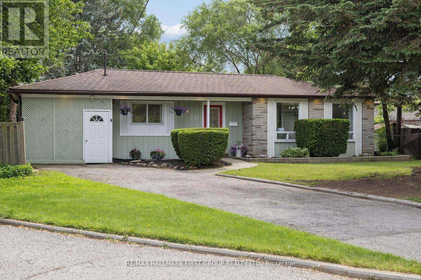 861 Boxworth Place Property Photo 1