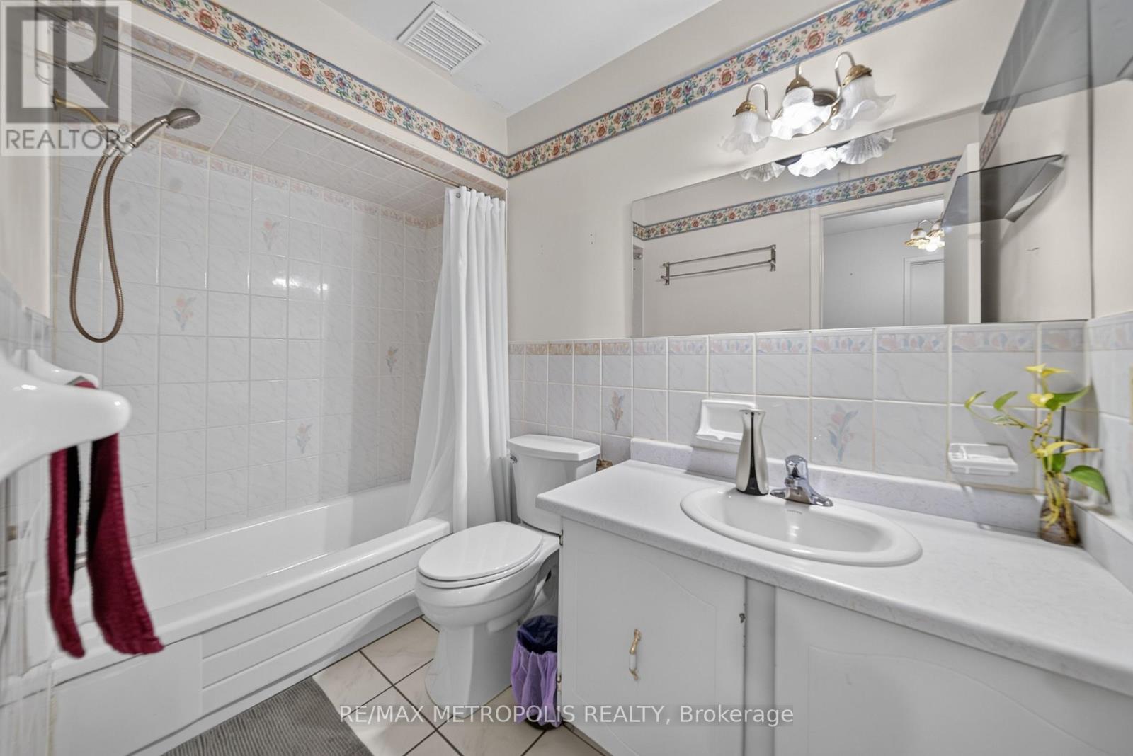 16 Stanbridge Court Property Photo 12