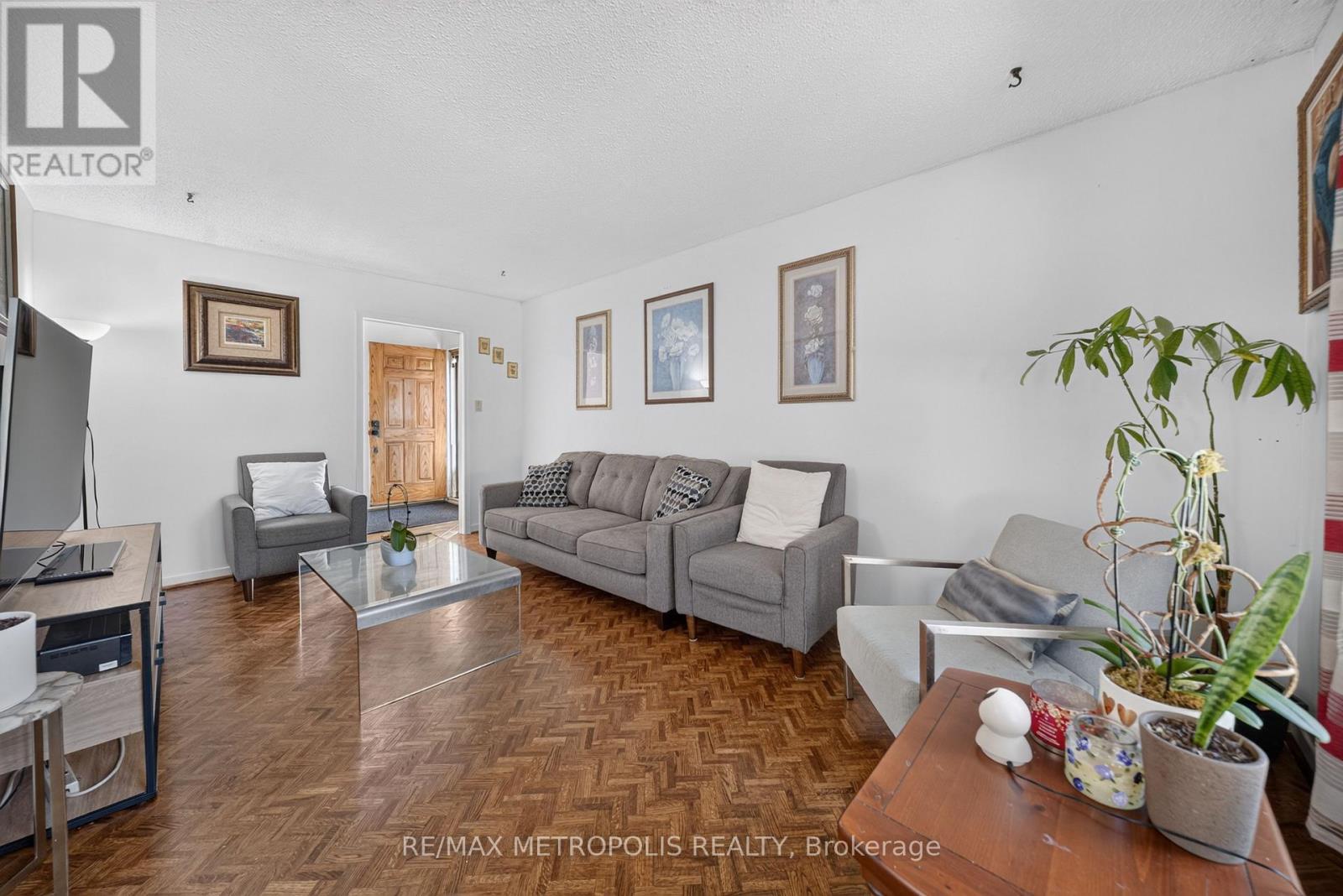 16 Stanbridge Court Property Photo 16