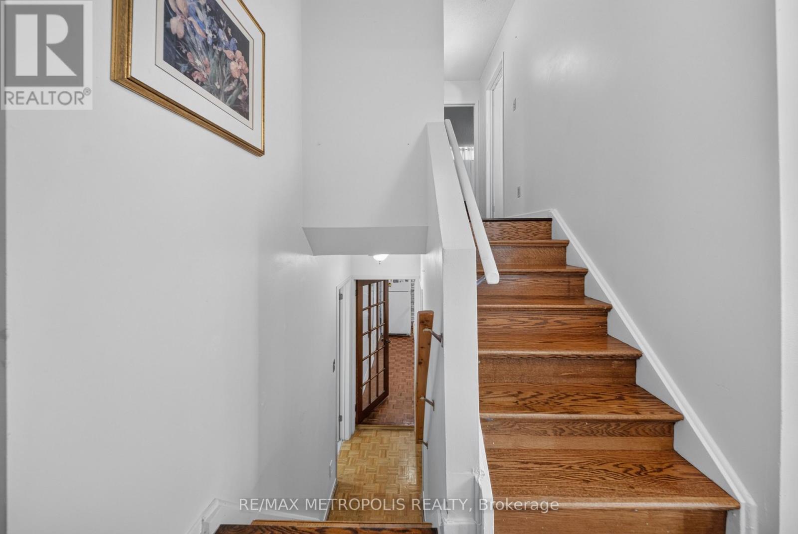 16 Stanbridge Court Property Photo 31
