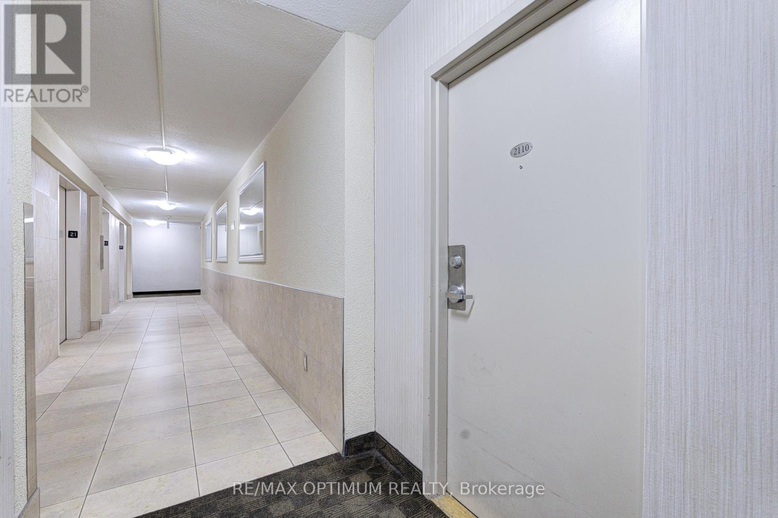 2110 - 5 Massey Square Property Photo 7