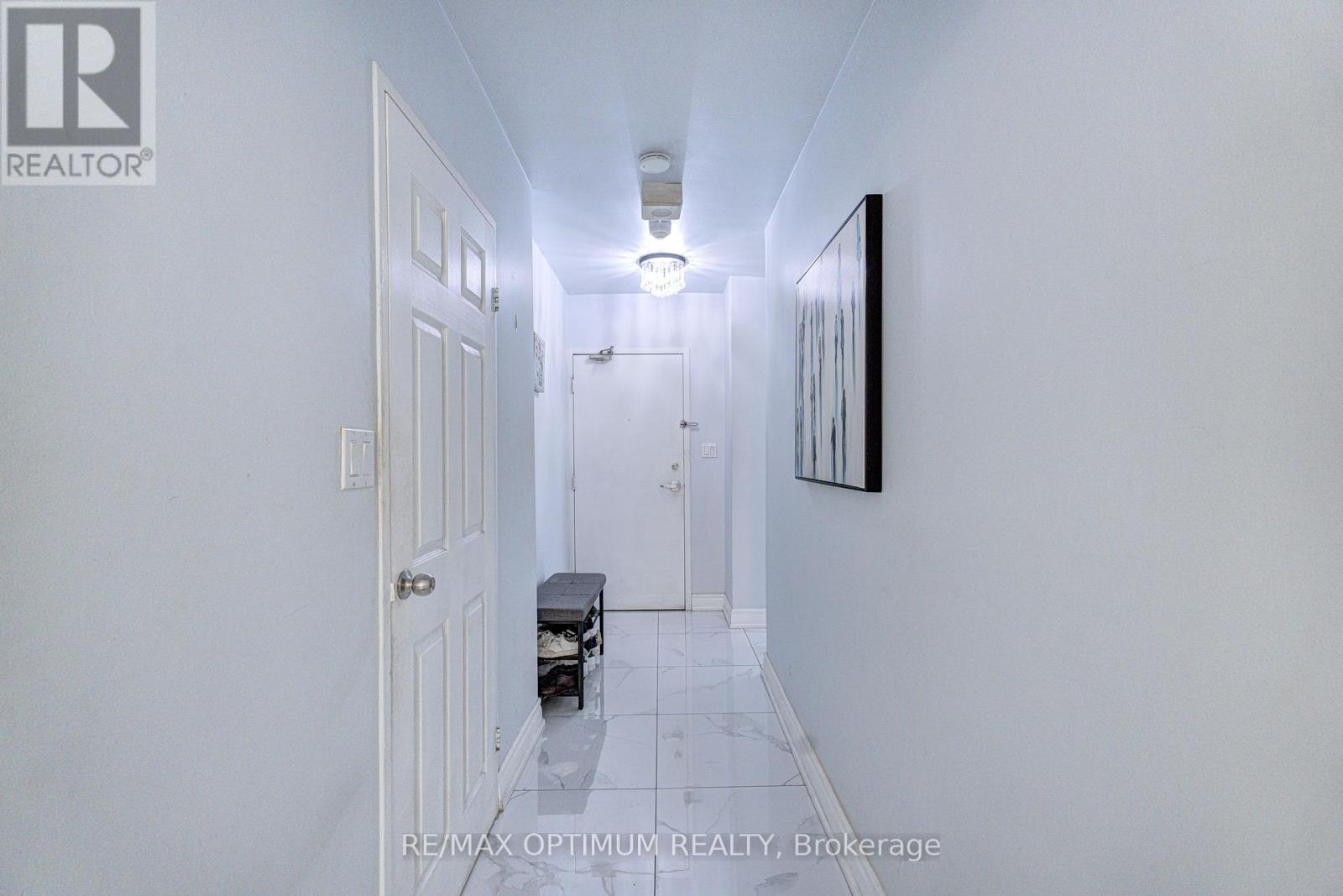 2110 - 5 Massey Square Property Photo 21