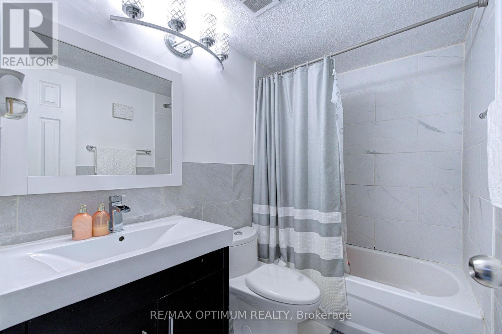 2110 - 5 Massey Square Property Photo 27