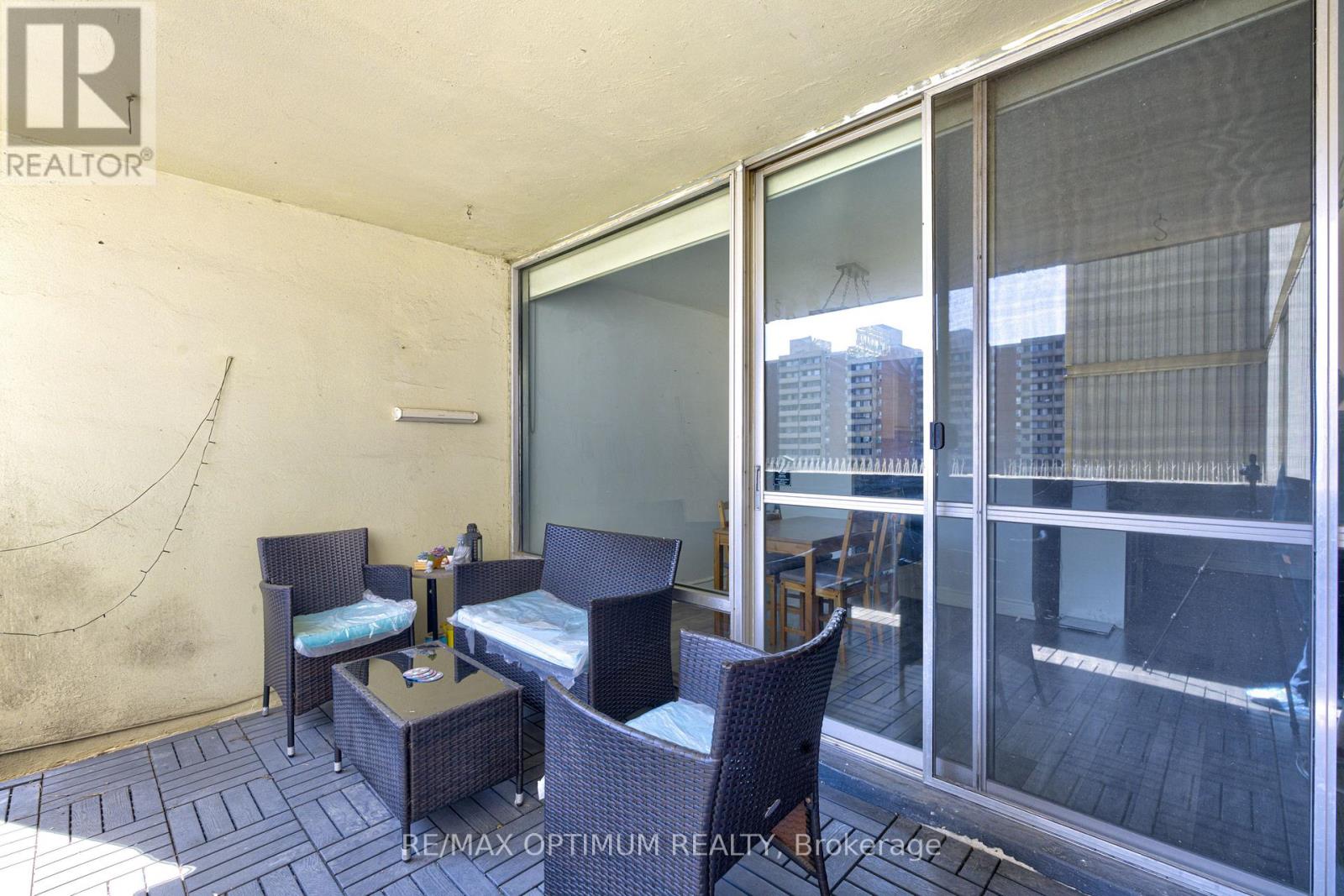 2110 - 5 Massey Square Property Photo 29