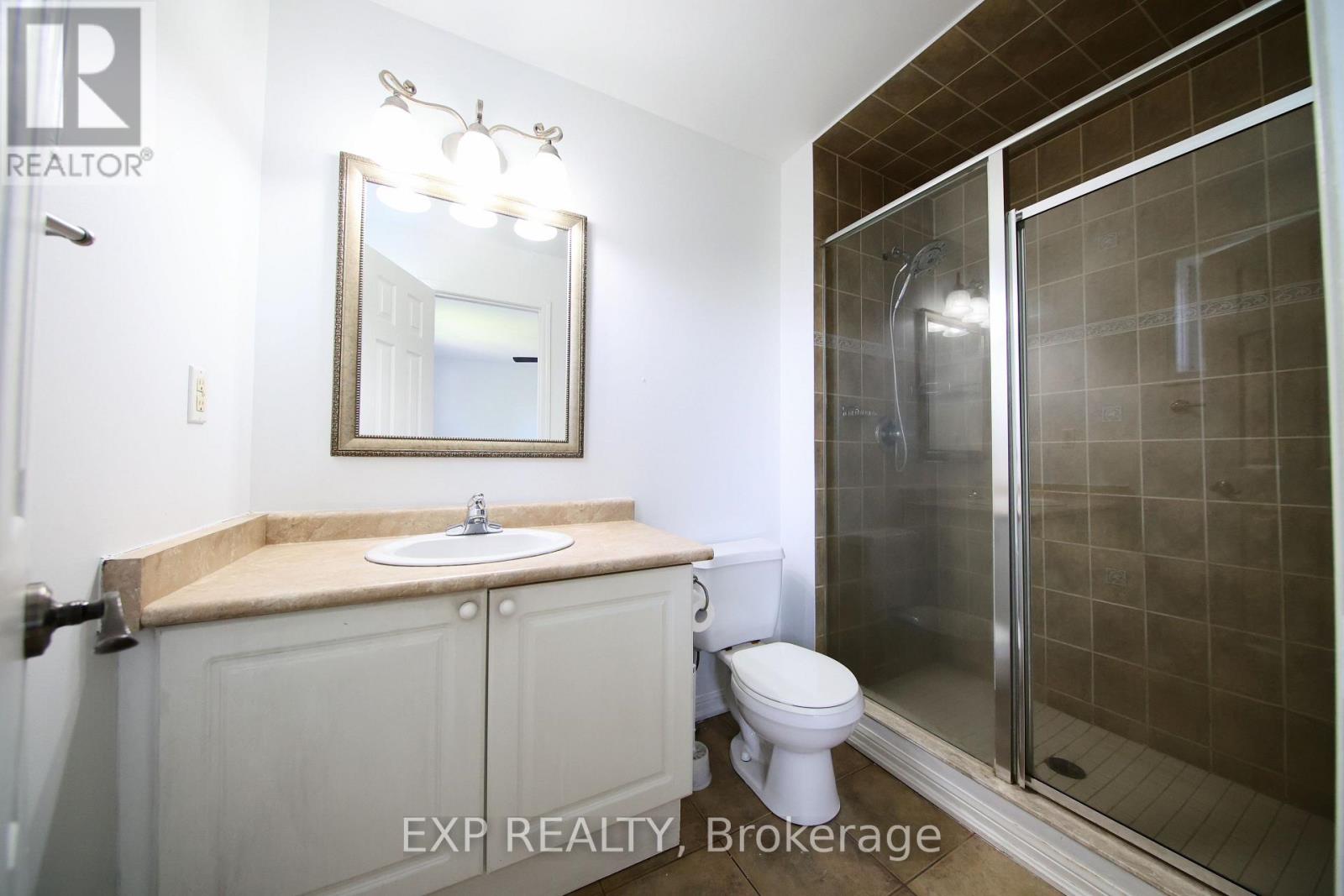 1036 Southport Drive Property Photo 21