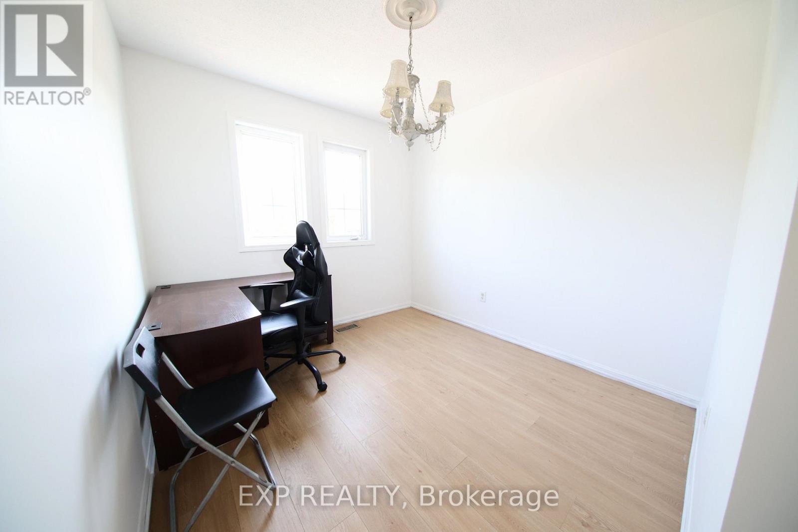 1036 Southport Drive Property Photo 25
