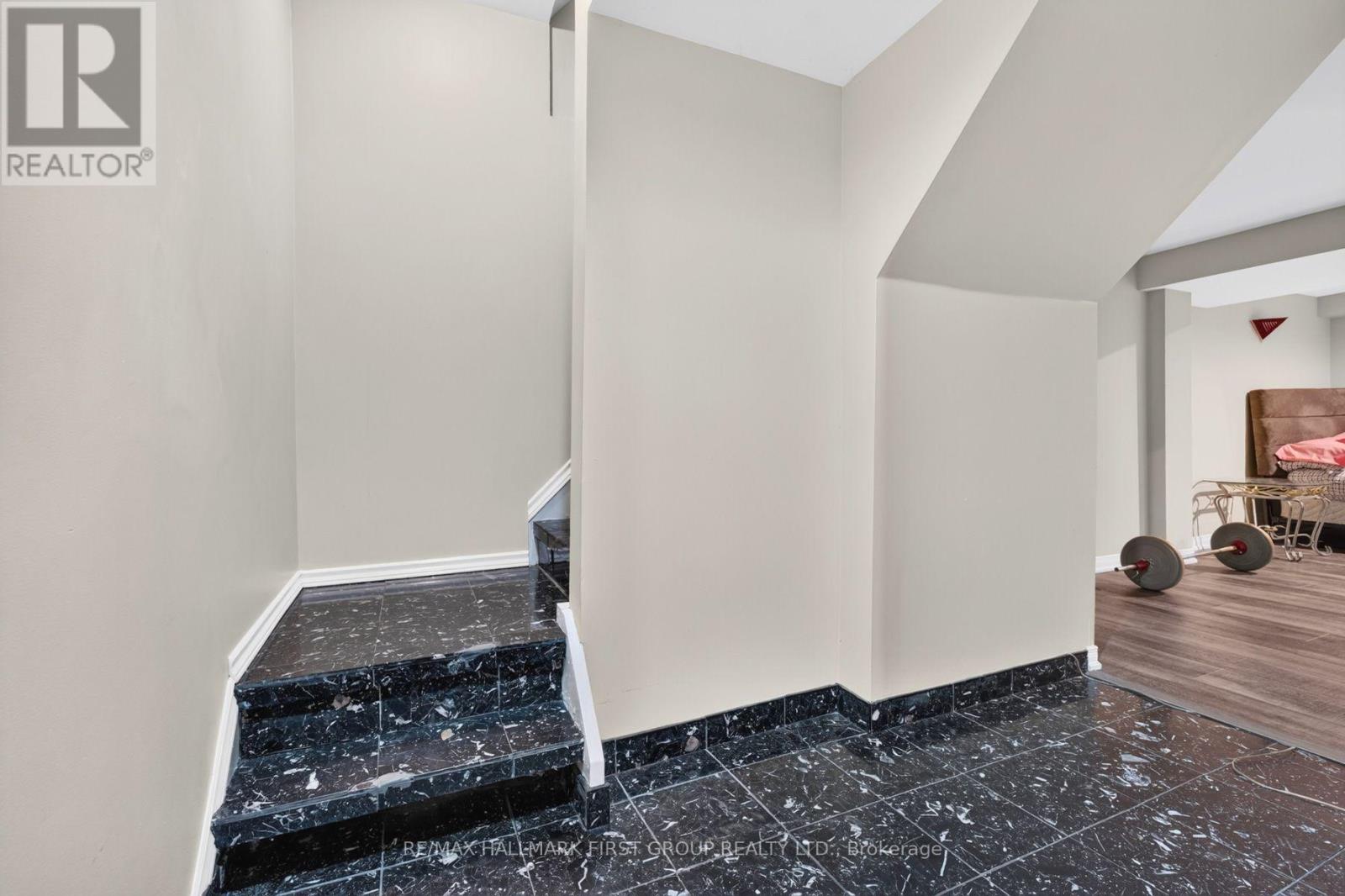 47 Rollo Drive Property Photo 33