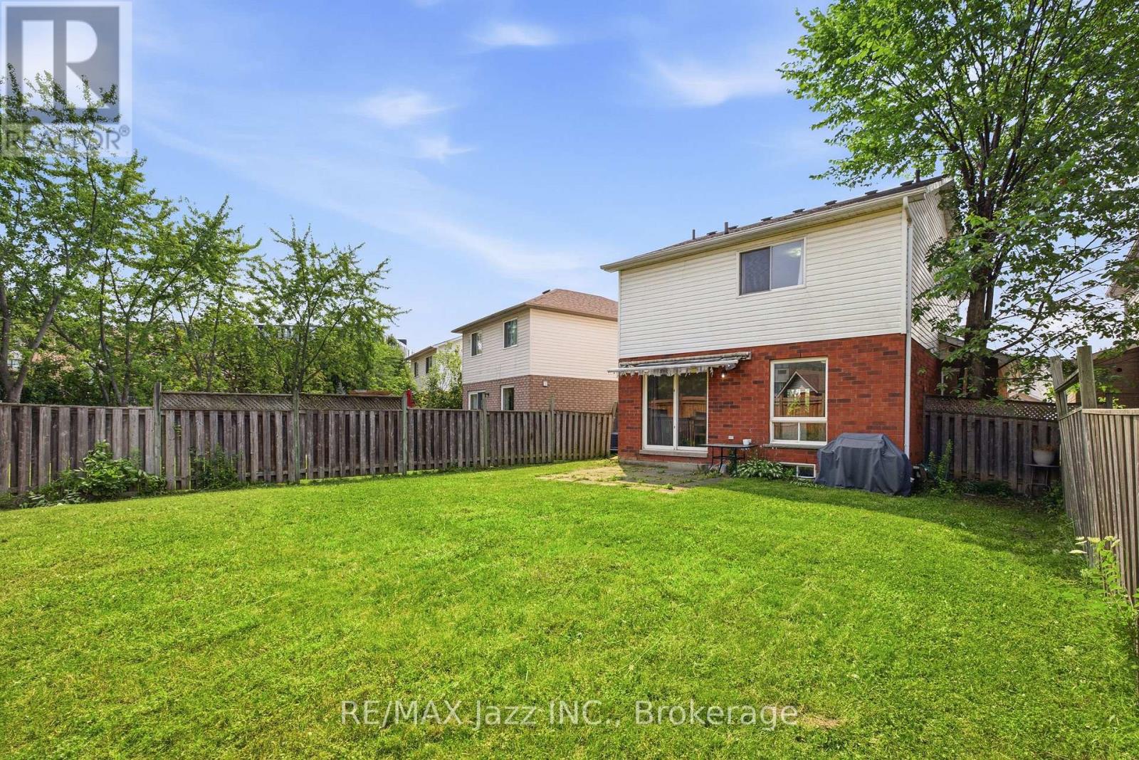 1855 Dalhousie Crescent Property Photo 40