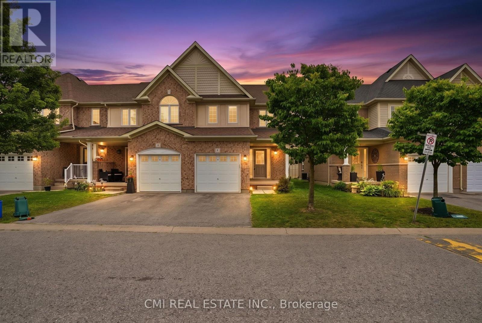 7 - 460 WOODMOUNT DRIVE Property Photo 1