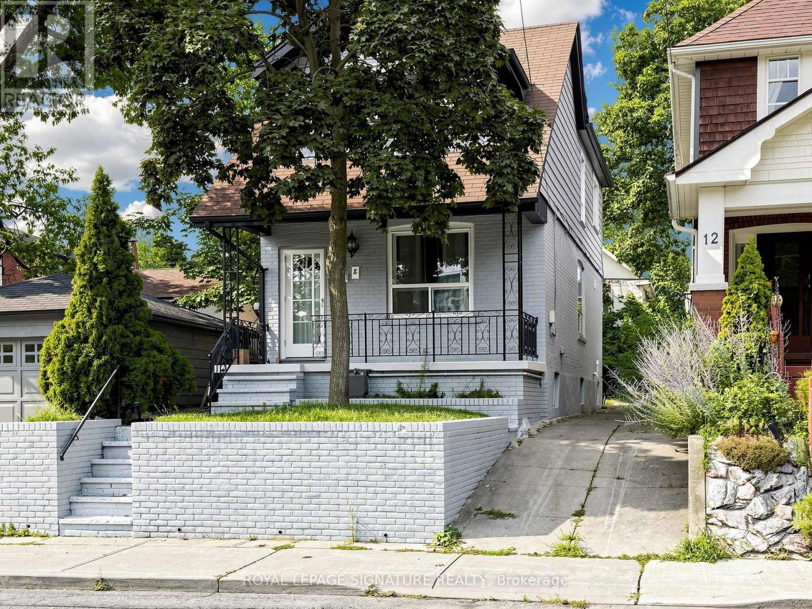 8 HARRIS AVENUE Property Photo 1
