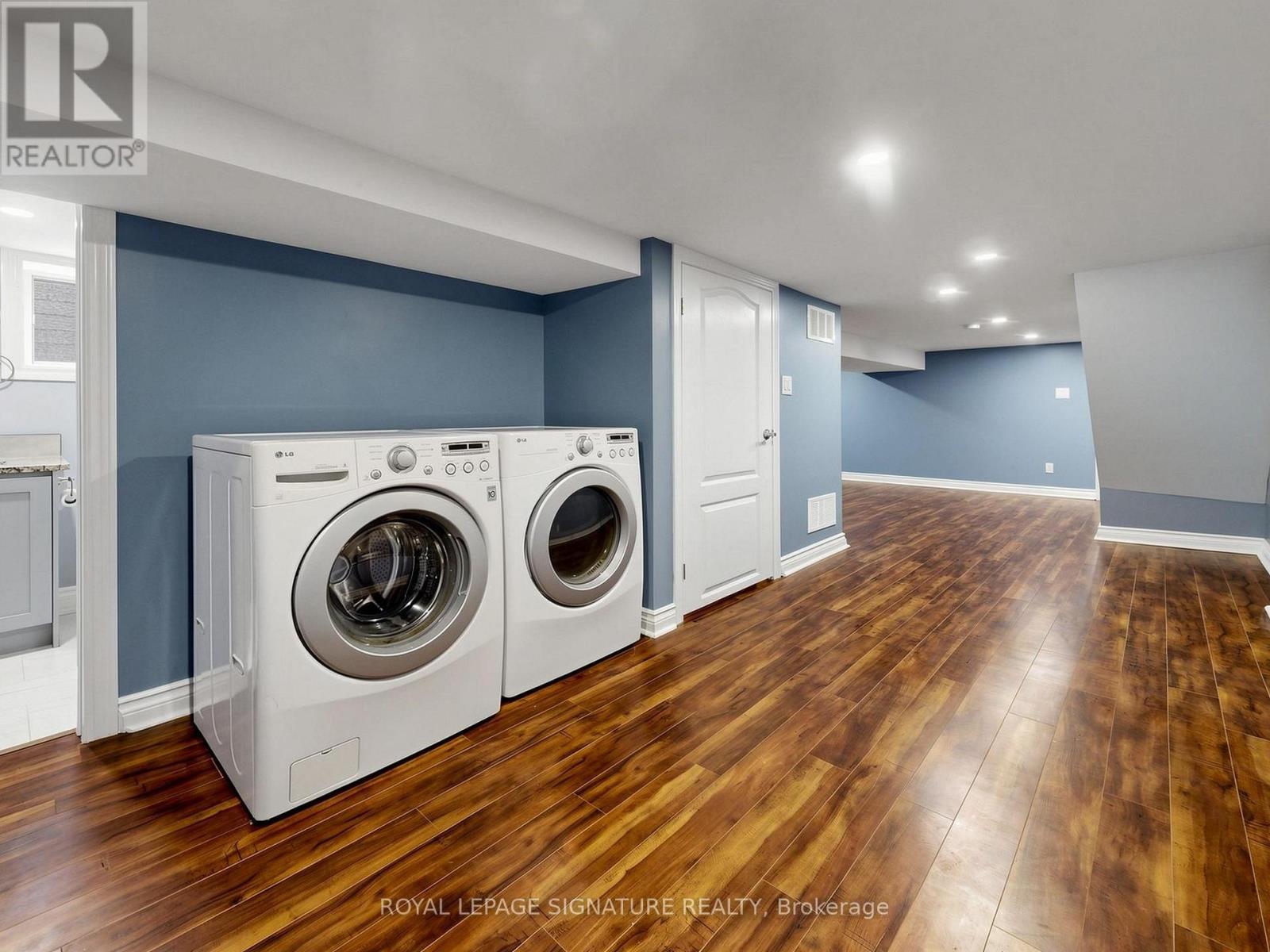 8 Harris Avenue Property Photo 34