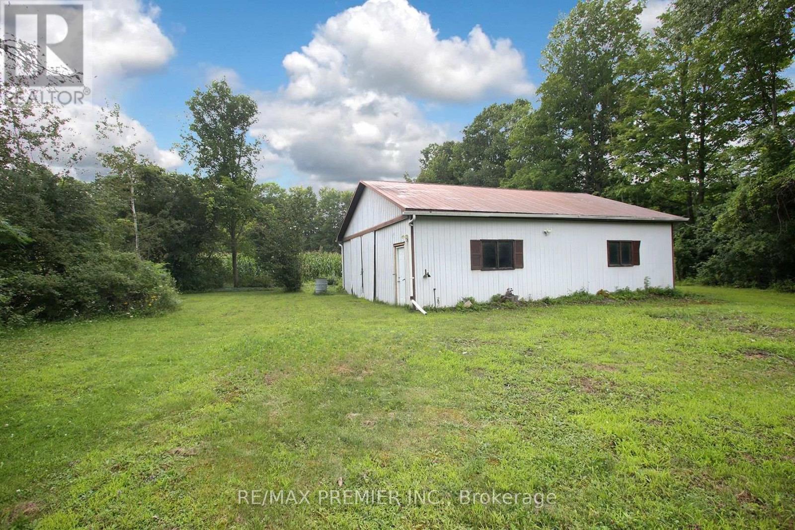 4430 Liberty Street N Property Photo 28