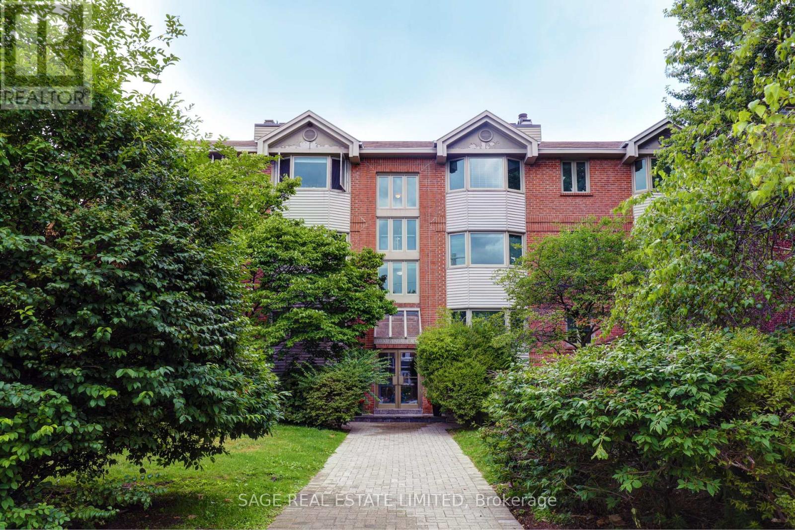 301 - 60 Kippendavie Avenue Property Photo 18