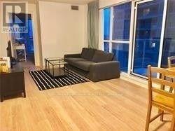1607 - 70 Town Centre Court Property Photo 3