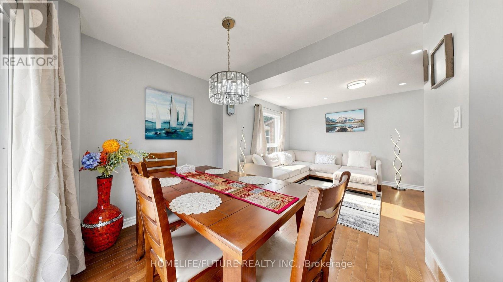 168 Large Crescent Property Photo 10