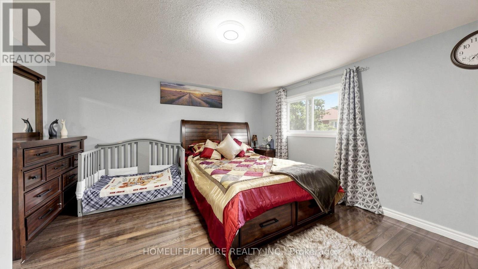 168 Large Crescent Property Photo 19