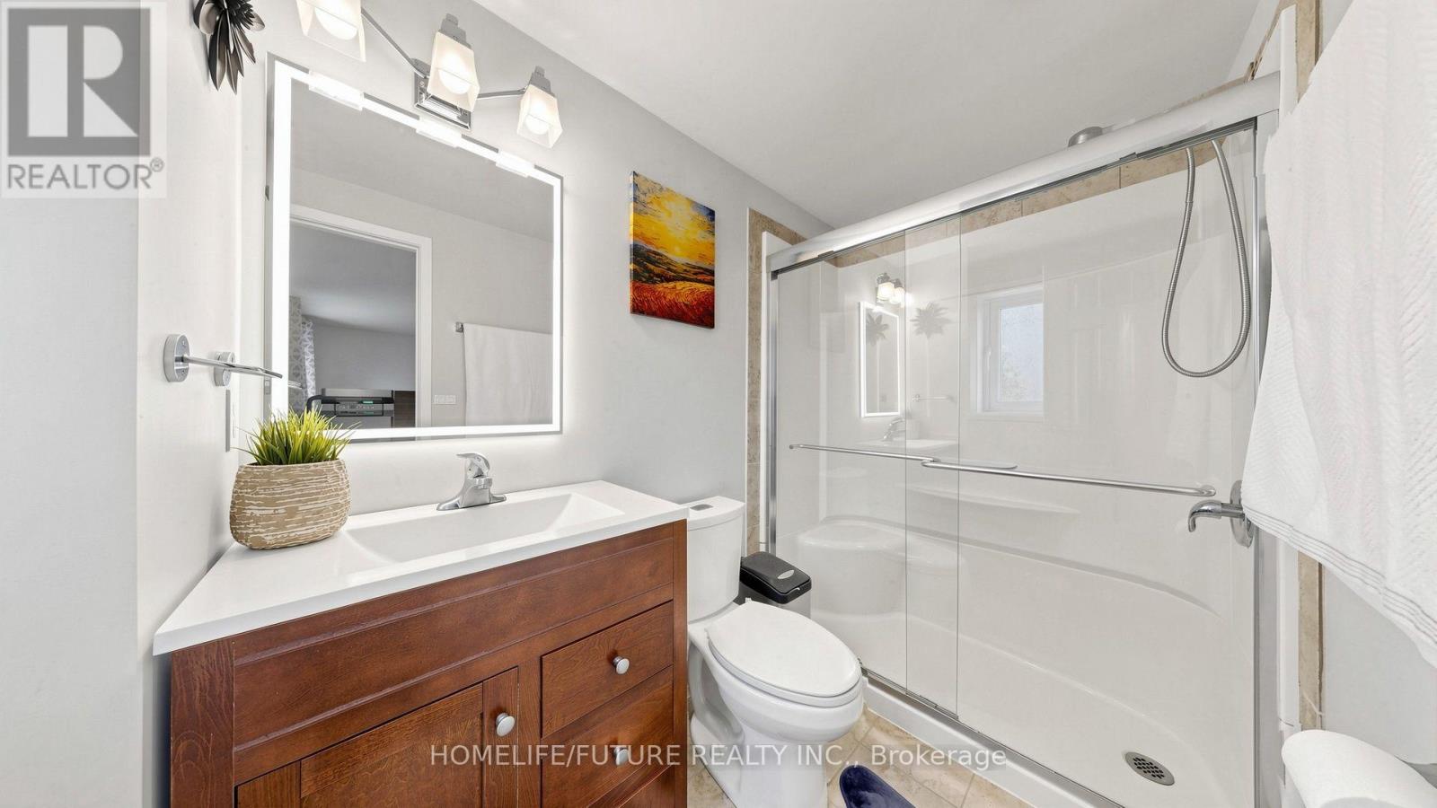 168 Large Crescent Property Photo 21