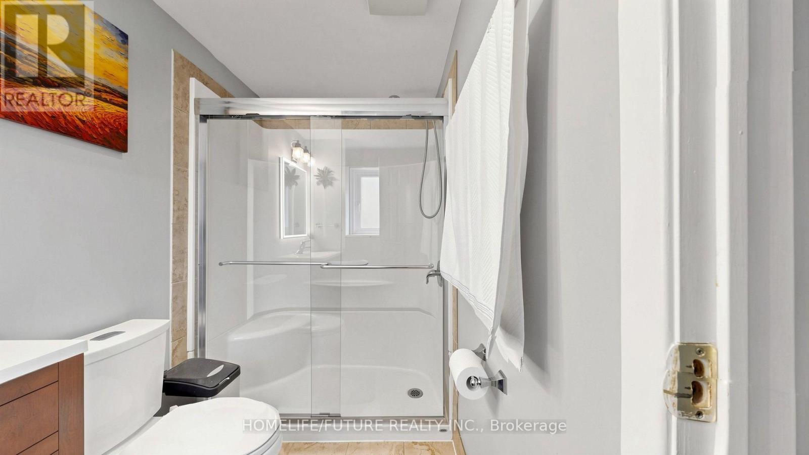 168 Large Crescent Property Photo 22