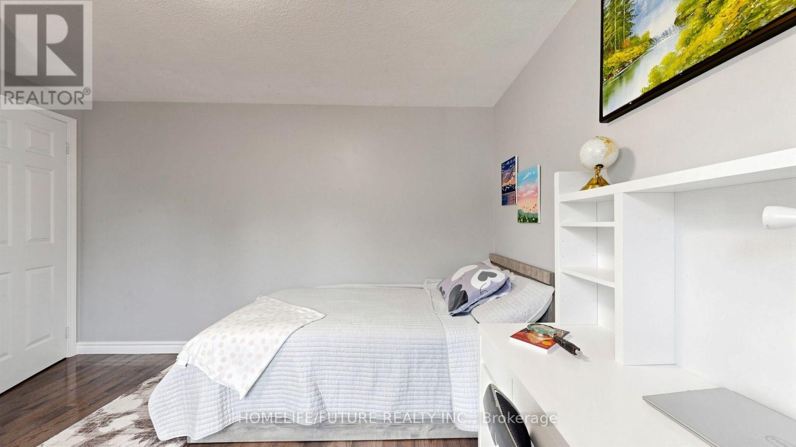 168 Large Crescent Property Photo 28